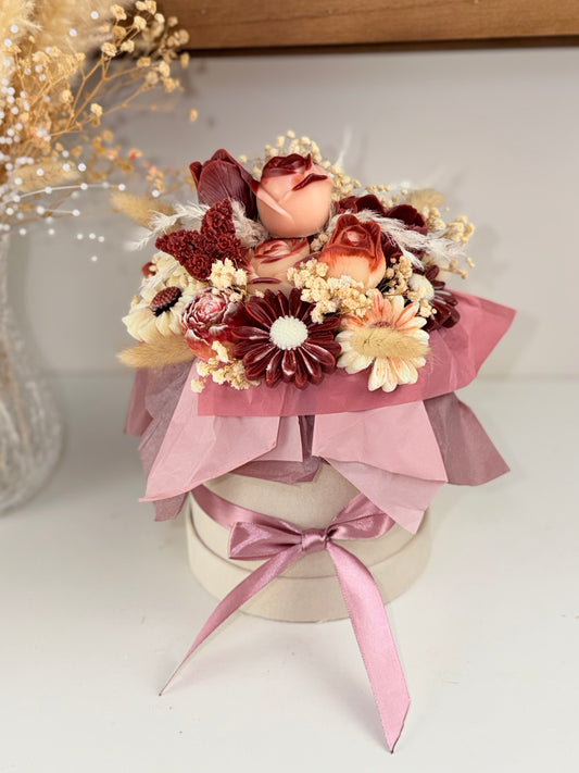 🌸 Vanilla Latte Bloom

Limited Edition – Customizable